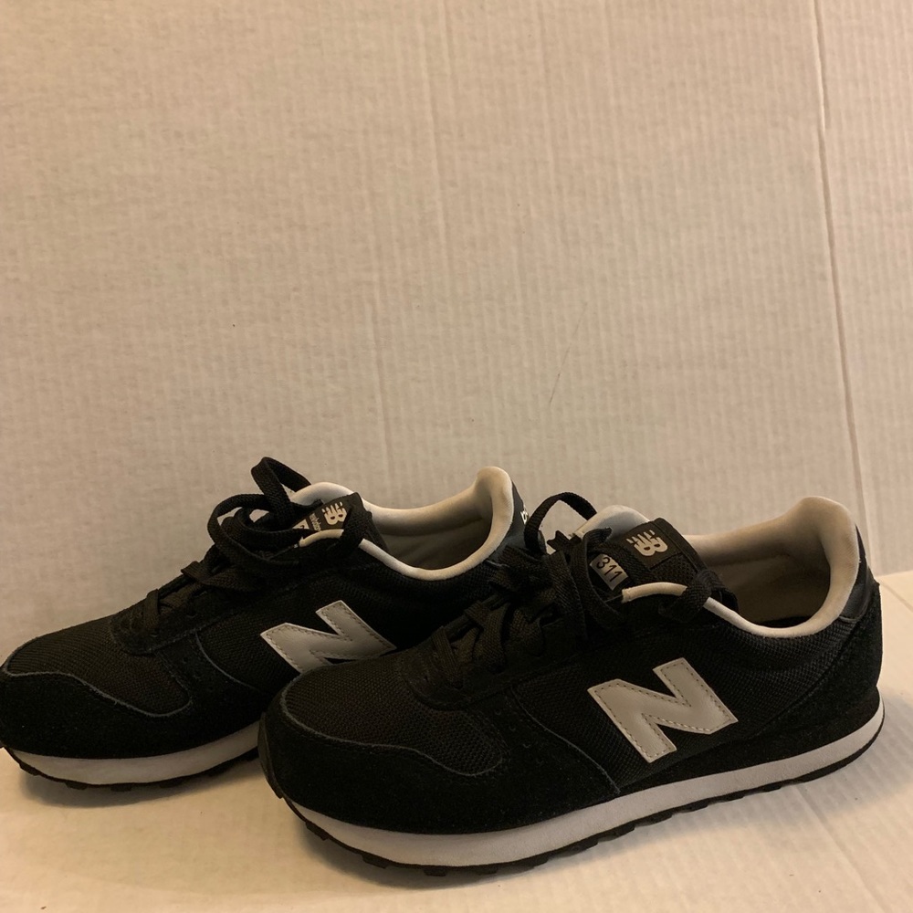 New Balance 311
